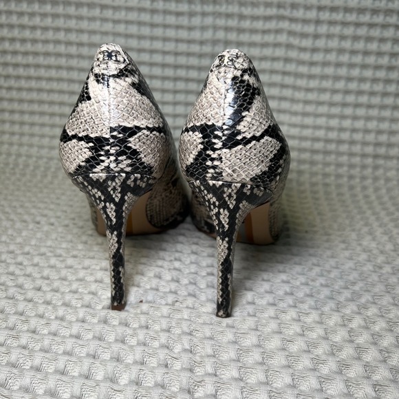 Sam Edelman Hazel Pointed Toe Snake Print Heels Pumps Women's Size 8 M - Picture 4 of 8